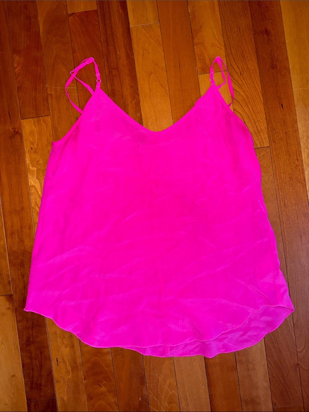 Wilfred Neon Pink V-Neck Adjustable Strap Cami
